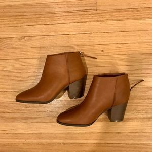 New Qupid Cognac Booties 6.5